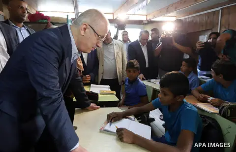 Palestinian Prime Minister Rami Hamdallah visits the Palestinian Bedouin village of Khan al-Ahmar, in the occupied West Bank on October 18, 2018. Photo by Prime Minister Office