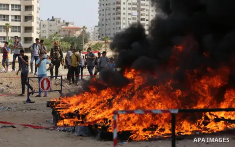 Members of Palestinian anti-drug police burn drugs during the annual conference for the destruction of narcotics, in Gaza City on October 22, 2018. Photo by Ashraf Amra
