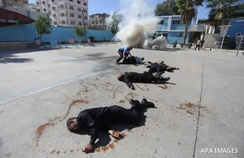 Palestinian policemen take part in a drill, organized by Ministry of Interior and National Security, in Gaza city on November 1, 2018. Photo by Ashraf Amra