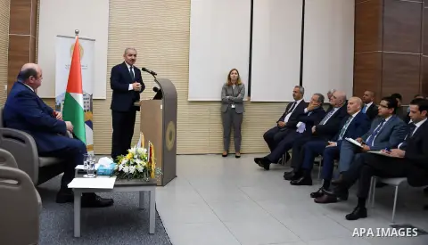 Palestinian Prime Minister Mohammad Ishtayeh, meets with representatives of the banks and financial sectors, in the West Bank city of Ramallah, on October 24, 2019. Photo by Prime Minister Office