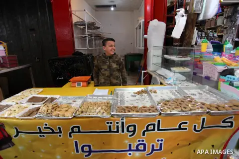 Palestinians shoping at a market to get ready to receive Islamic holy month of Ramadan, in Gaza city on April 15, 2020, amid the novel coronavirus pandemic. Muslims around the world celebrate the holy month of Ramadan by...