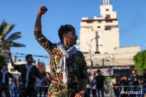 Members of Palestinian dance Dabka band perform during protest against the United Arab Emirates' deal with Israel to normalise relations, in Gaza city, on August 20, 2020. Photo by Mahmoud Ajjour