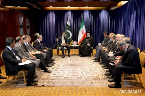 Iranian President Ebrahim Raisi meets with Prime Minister of Pakistan in New York on September 19, 2023. Photo by Iranian Presidency Office
