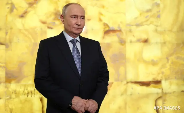 Russian President Vladimir Putin answers questions from media representatives in St. Petersburg, Russia, on September 25, 2026. Putin said proposals for settling the war in Ukraine remain on the table but that Moscow wou...