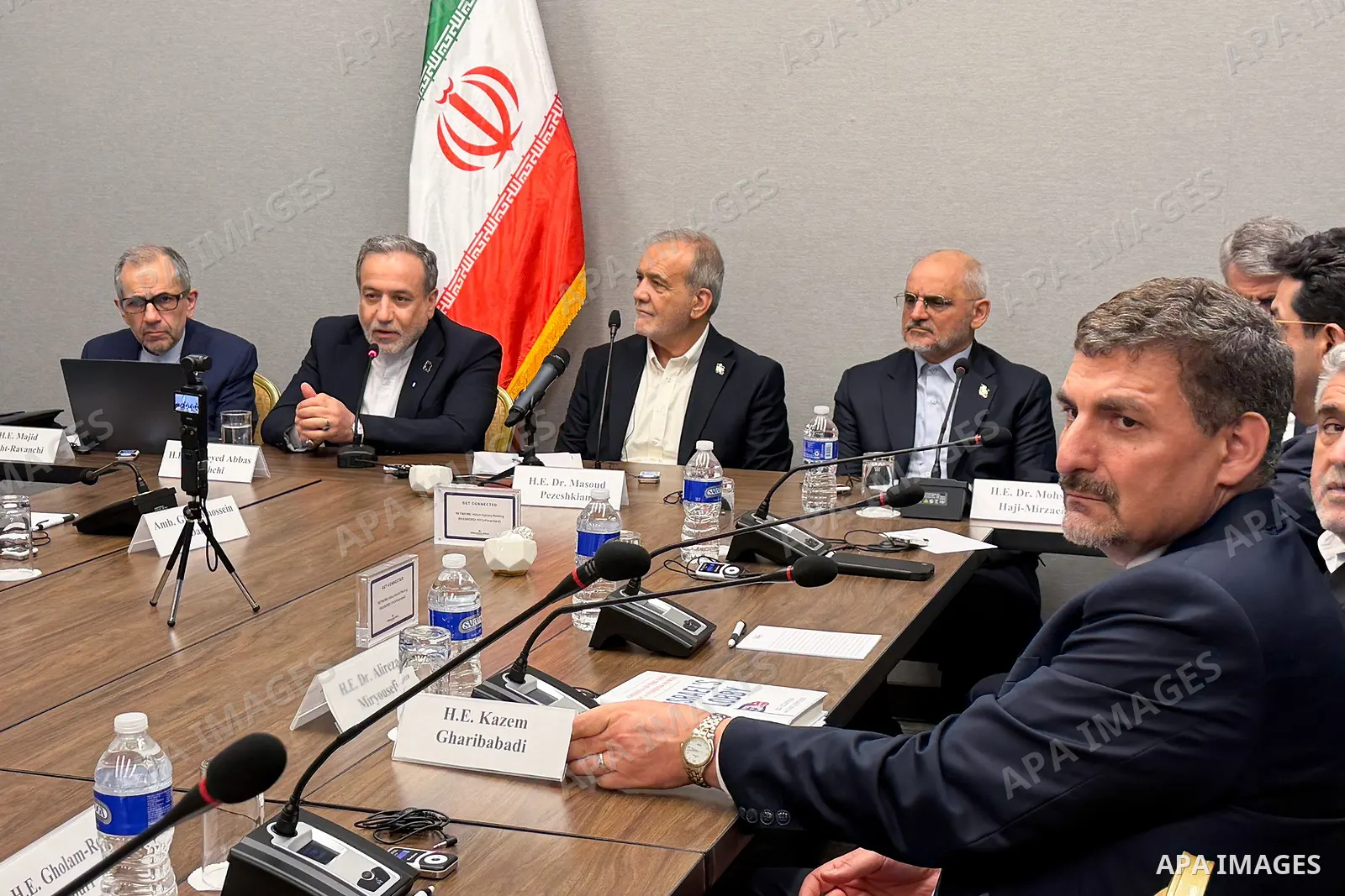 Iranian President Masoud Pezeshkian meets experts and researchers from U.S. research centers in New York City, United States, on September 24, 2026, on the sidelines of the 81st session of the United Nations General Asse...