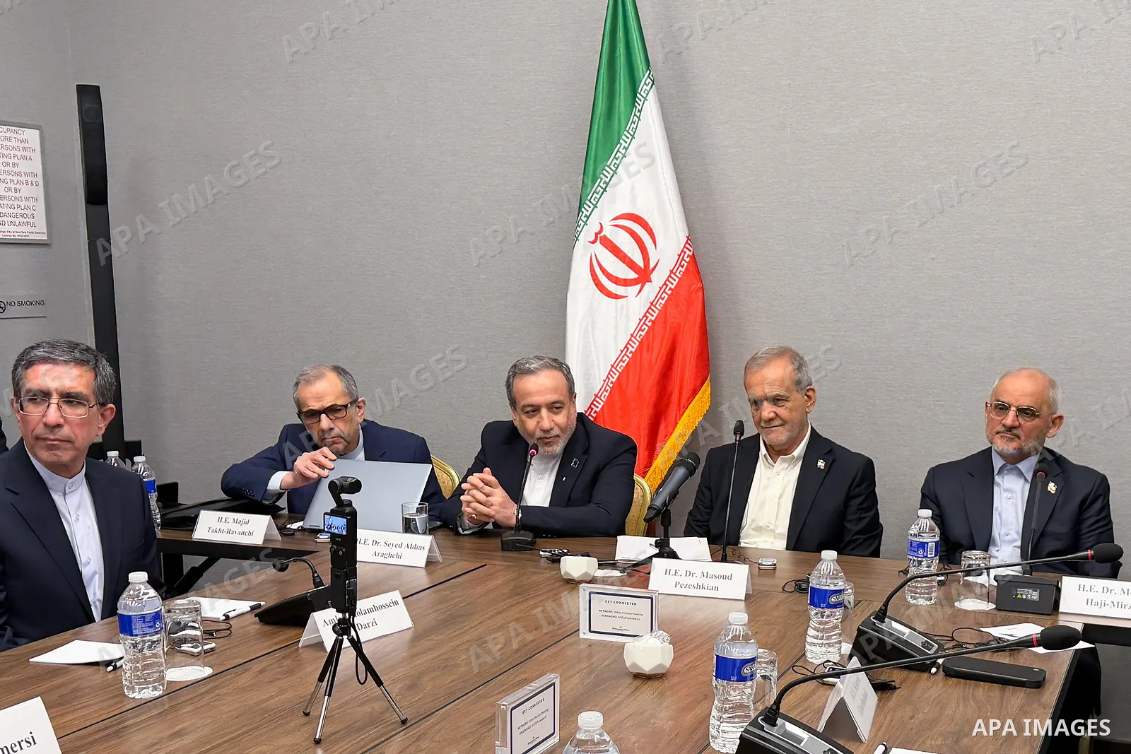 Iranian President Masoud Pezeshkian meets experts and researchers from U.S. research centers in New York City, United States, on September 24, 2026, on the sidelines of the 81st session of the United Nations General Asse...
